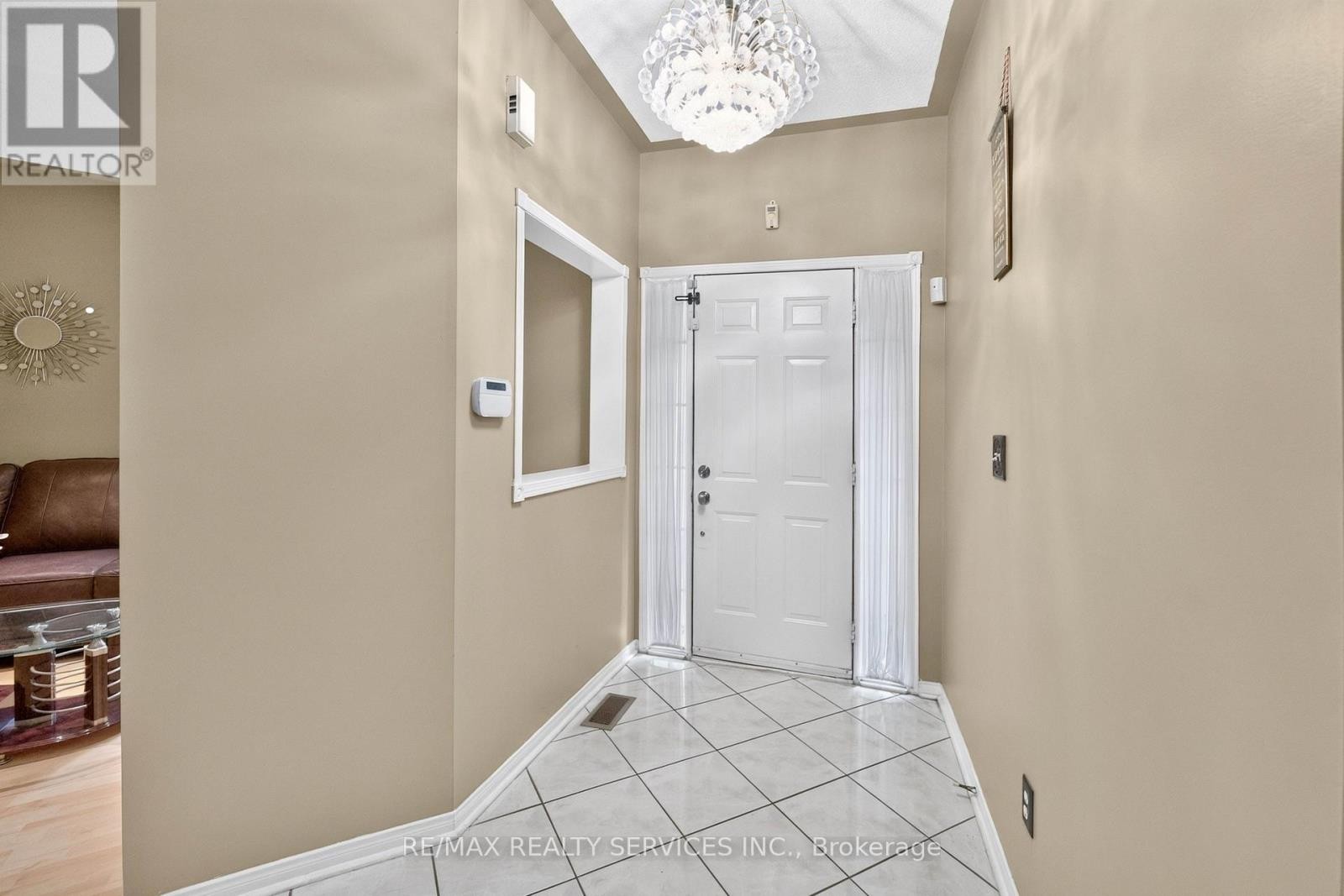 703 Twain Avenue, Mississauga, ON