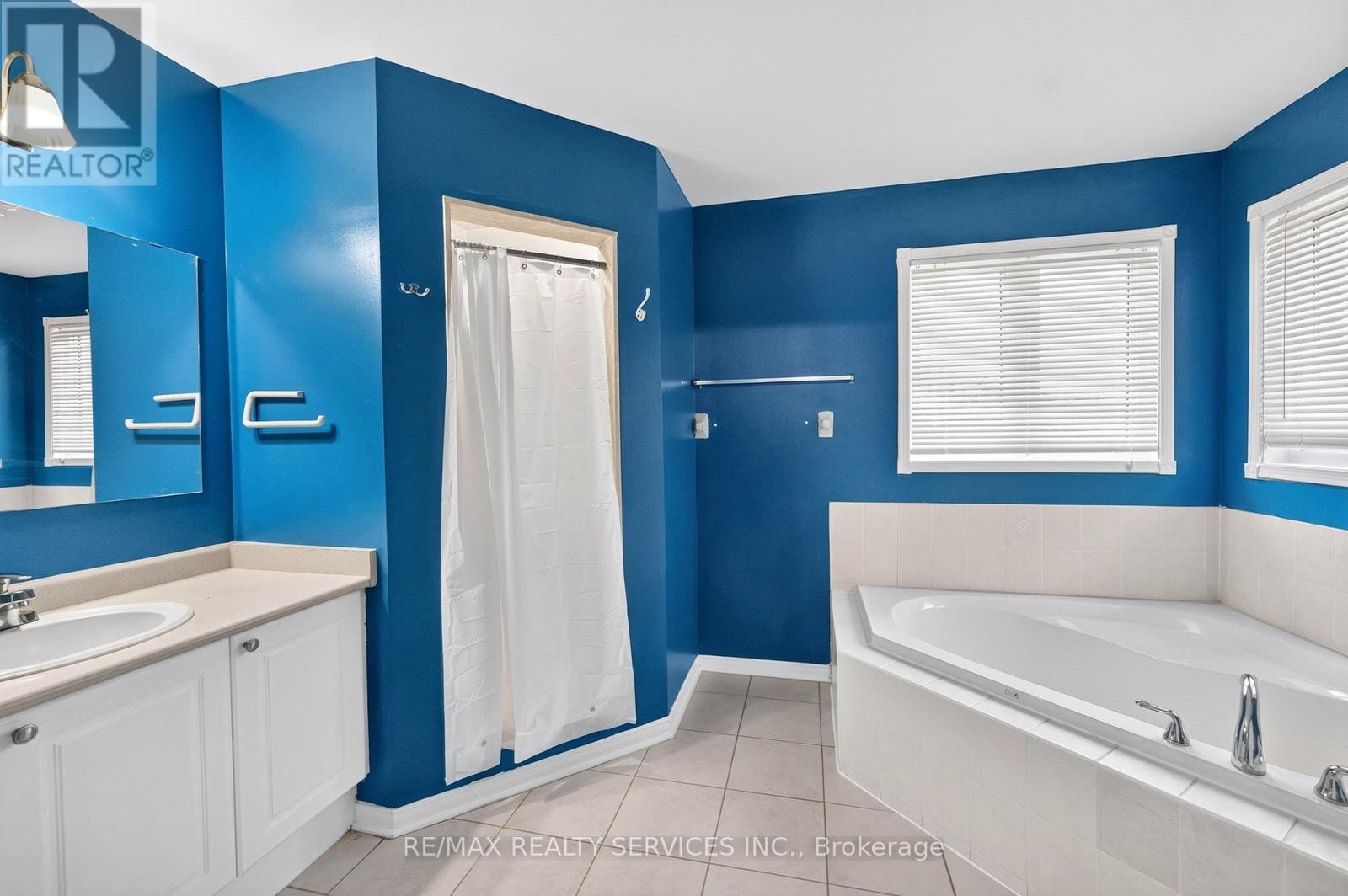 703 Twain Avenue, Mississauga, ON