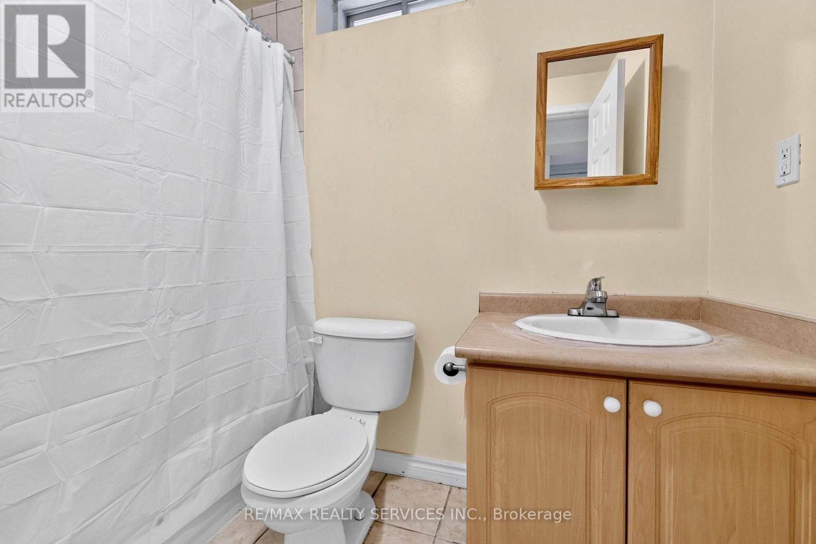 703 Twain Avenue, Mississauga, ON
