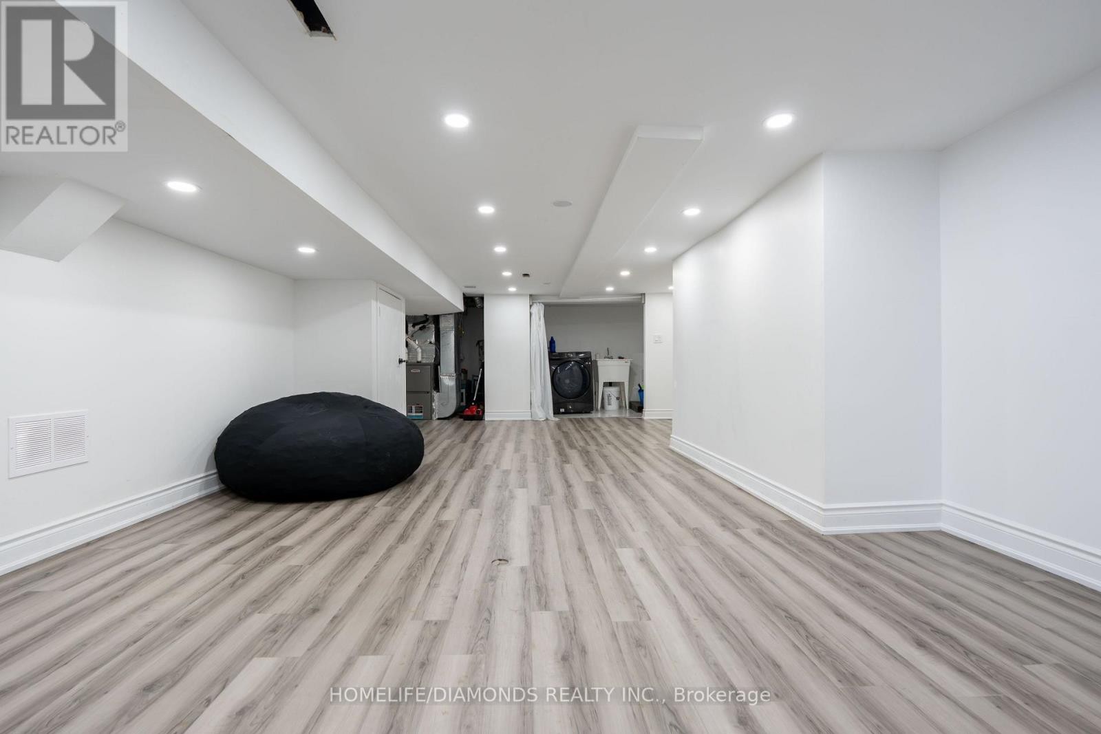 20 Somerset Avenue, Hamilton, ON