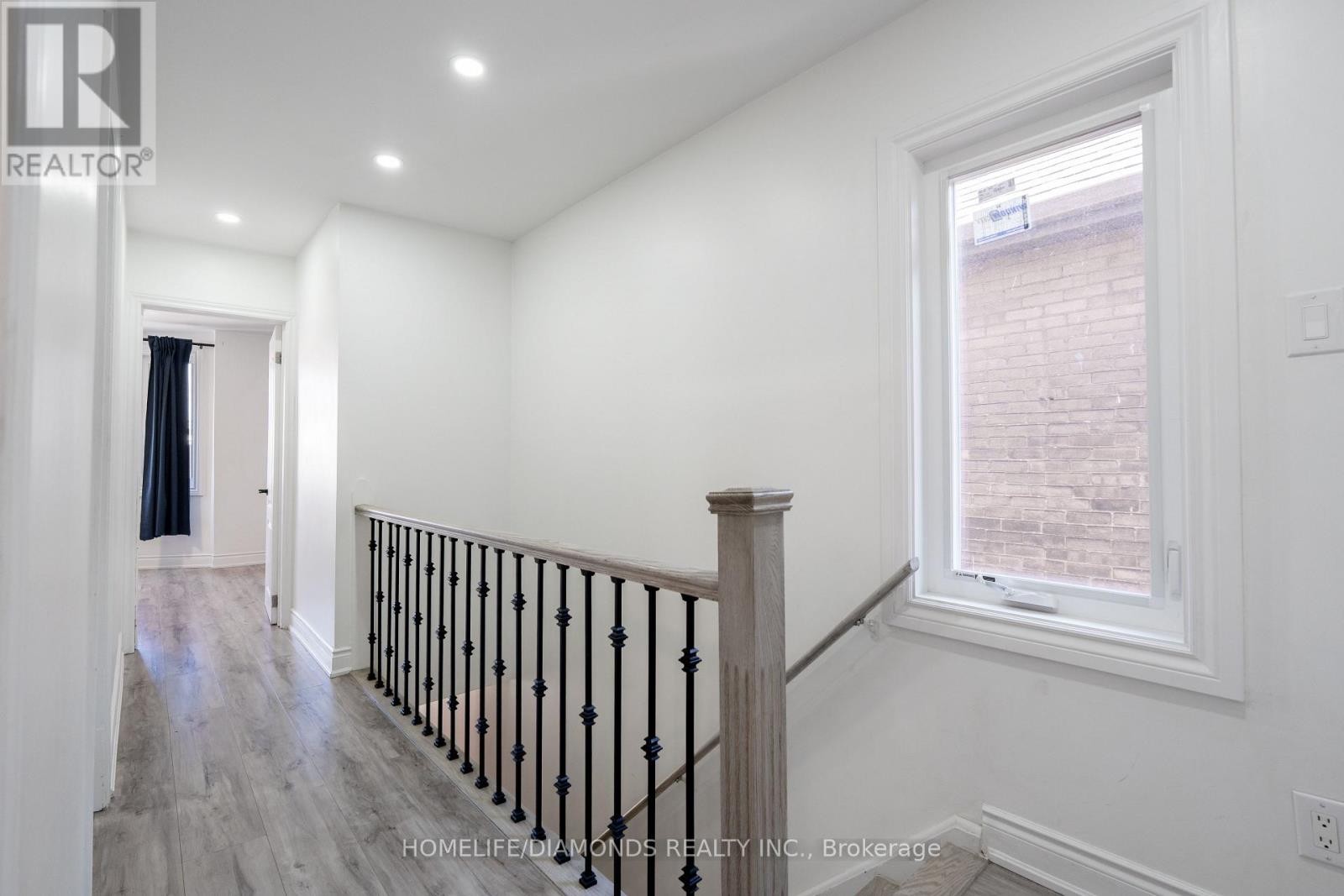 20 Somerset Avenue, Hamilton, ON