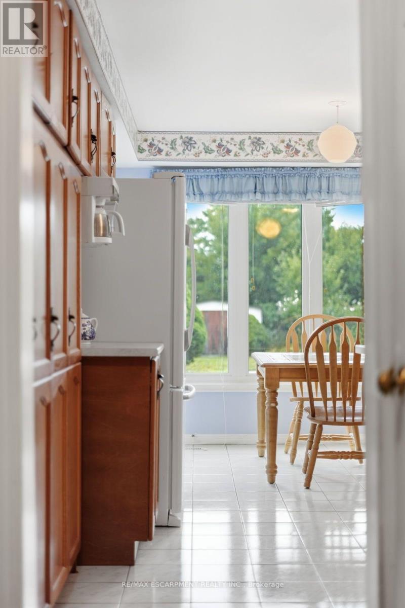 158 Rushdale Drive, Hamilton, ON
