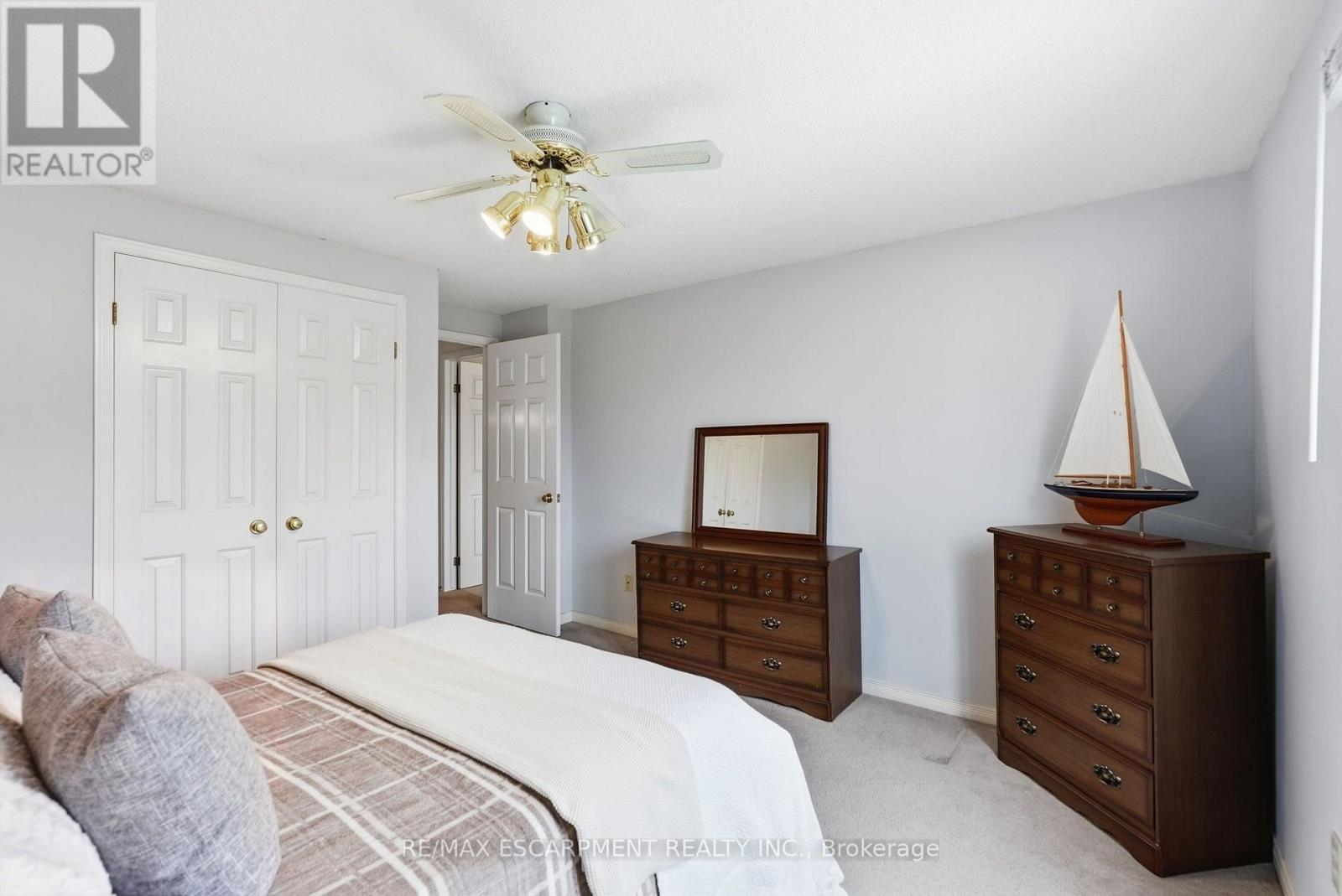 158 Rushdale Drive, Hamilton, ON