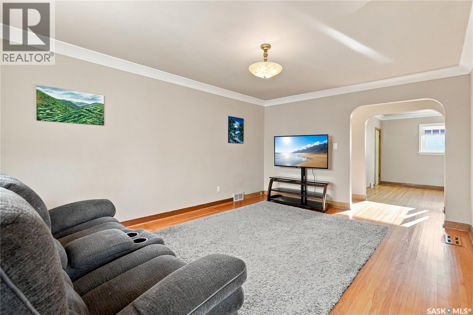 222 Broadway Avenue, Regina, SK