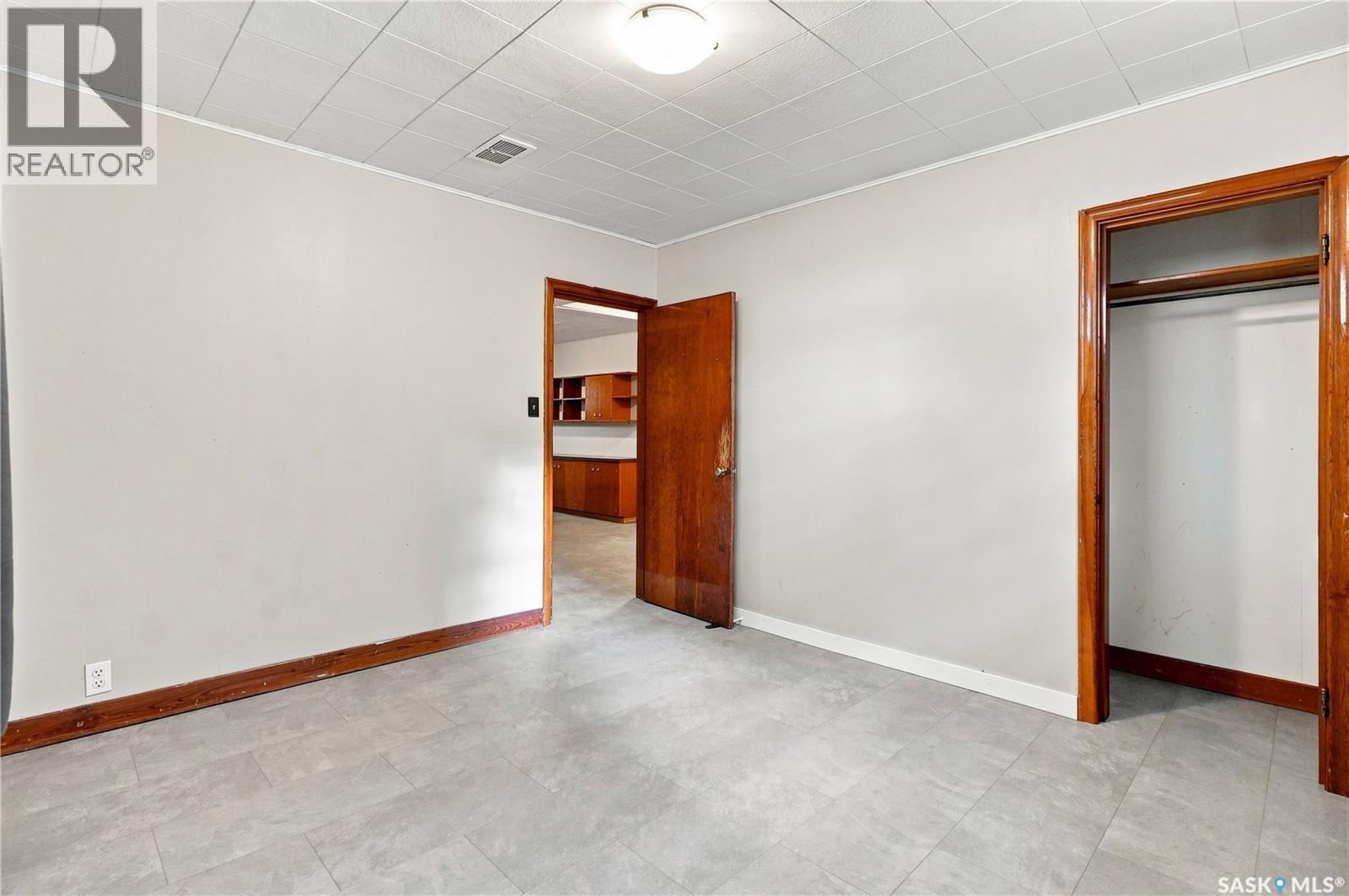 222 Broadway Avenue, Regina, SK