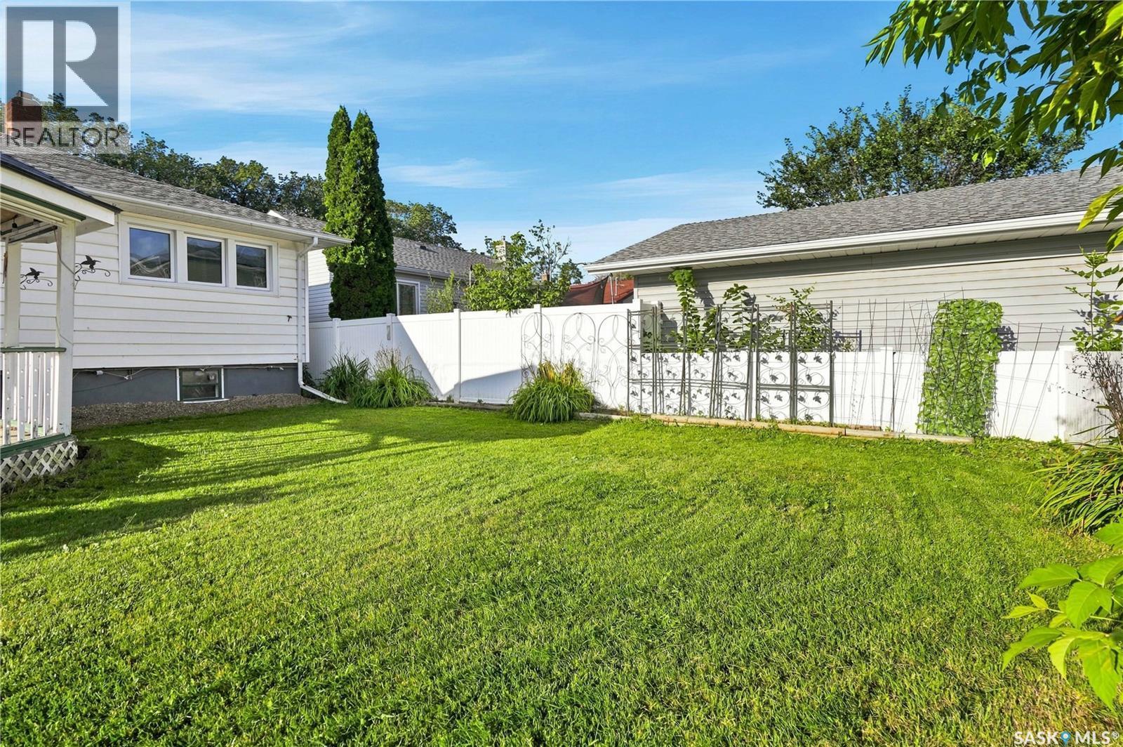 222 Broadway Avenue, Regina, SK