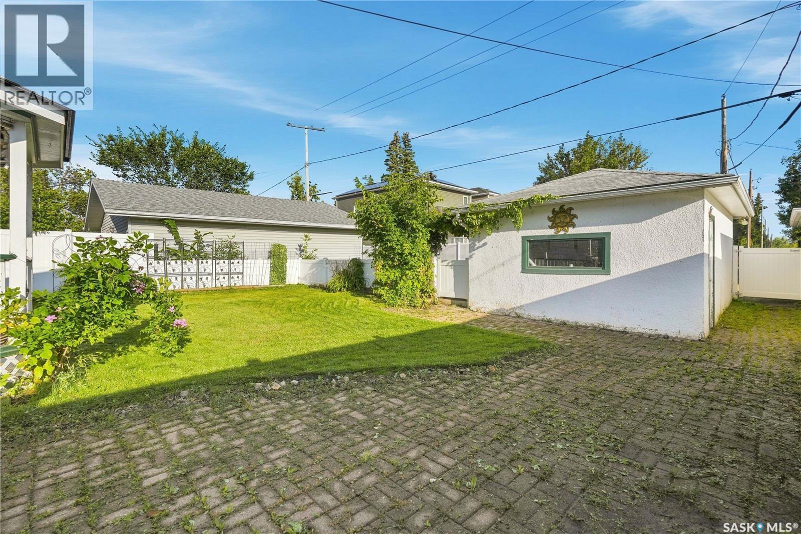 222 Broadway Avenue, Regina, SK