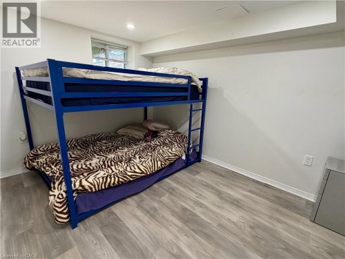 in-law suite bedroom - 94 Howard Avenue, Hamilton, ON 