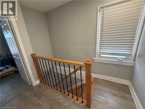 94 Howard Avenue, Hamilton, ON 