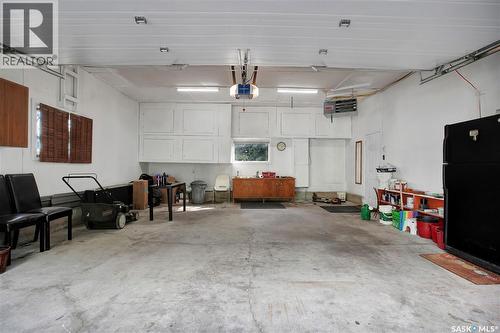 30 Yale Crescent, Saskatoon, SK 