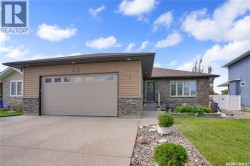369 Wood Lily DRIVE Moose Jaw, SK S6H 0A2
