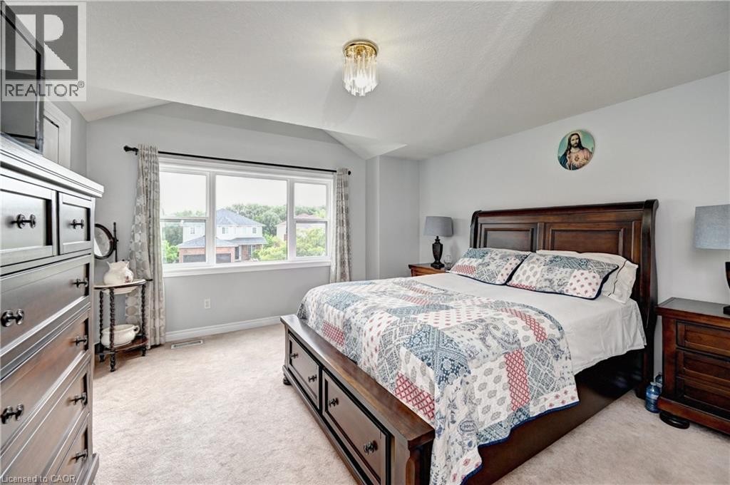 447 Hidden Creek Drive, Kitchener, ON