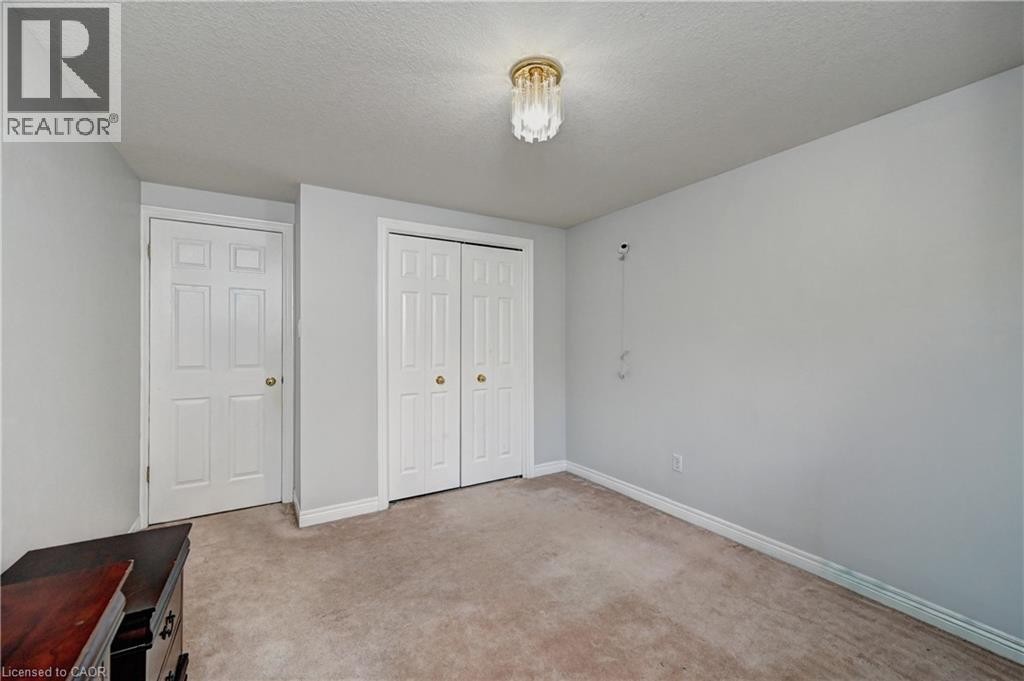 447 Hidden Creek Drive, Kitchener, ON