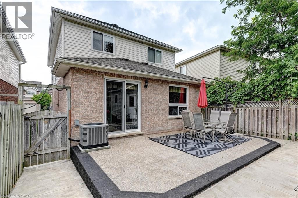 447 Hidden Creek Drive, Kitchener, ON