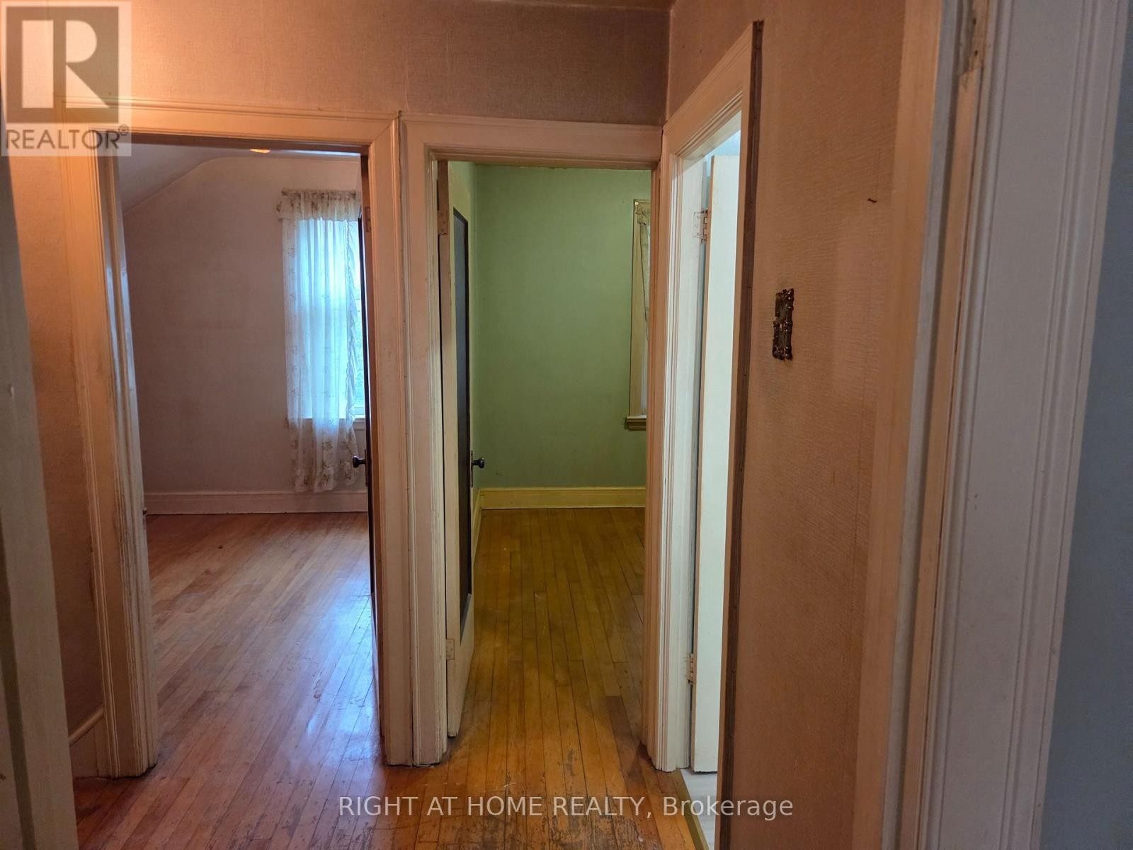 88 Lees Avenue, Ottawa, ON