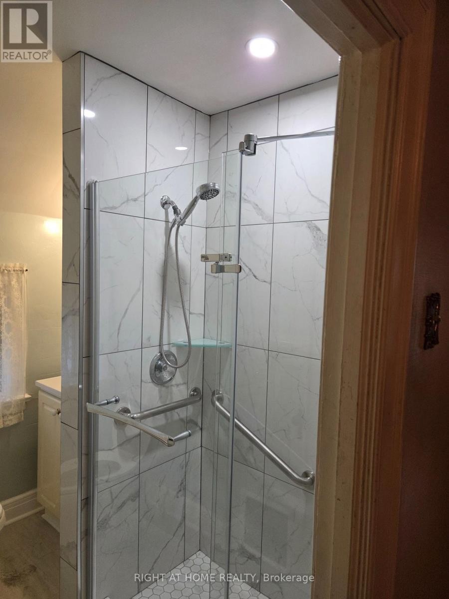 88 Lees Avenue, Ottawa, ON