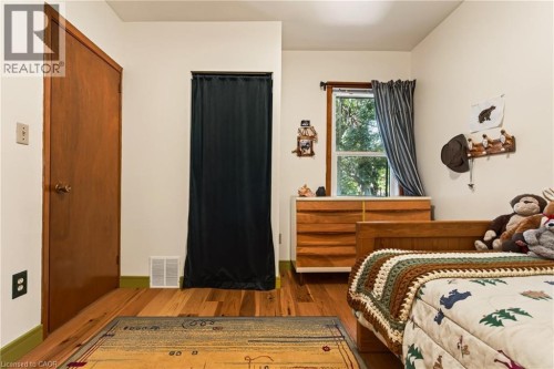 22 Spring Street, Hamilton, ON 