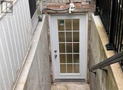 BASEMENT  - 6 ROEHAMPTON CRESCENT W Brampton, ON L6Y 2R4
