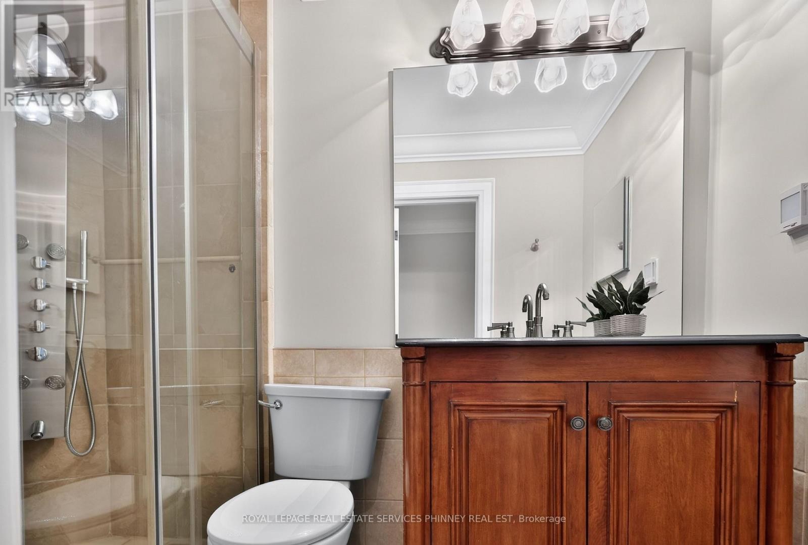 21 Cumberland Drive, Mississauga, ON
