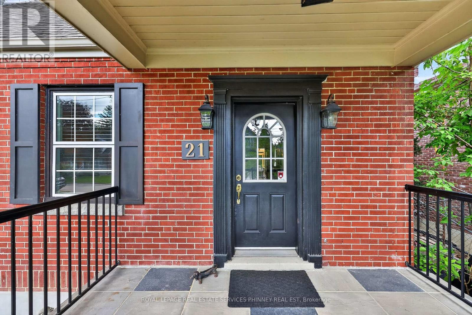 21 Cumberland Drive, Mississauga, ON