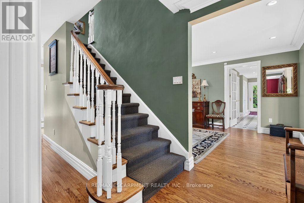 3151 Lakeshore Road, Burlington, ON