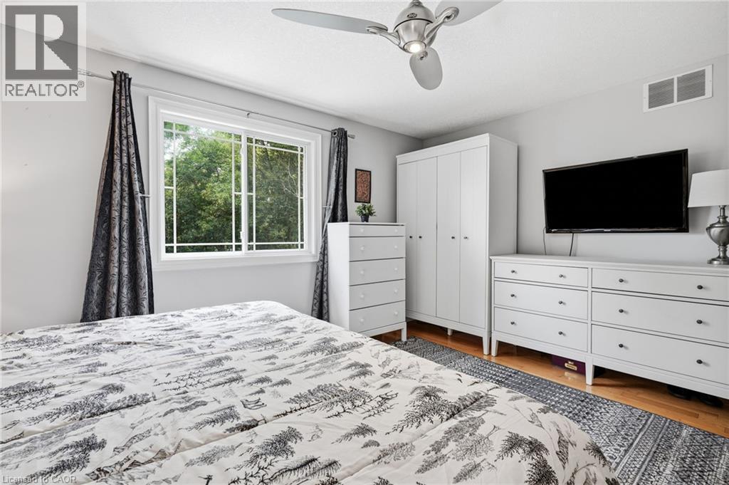 125 Langlaw Drive, Cambridge, ON