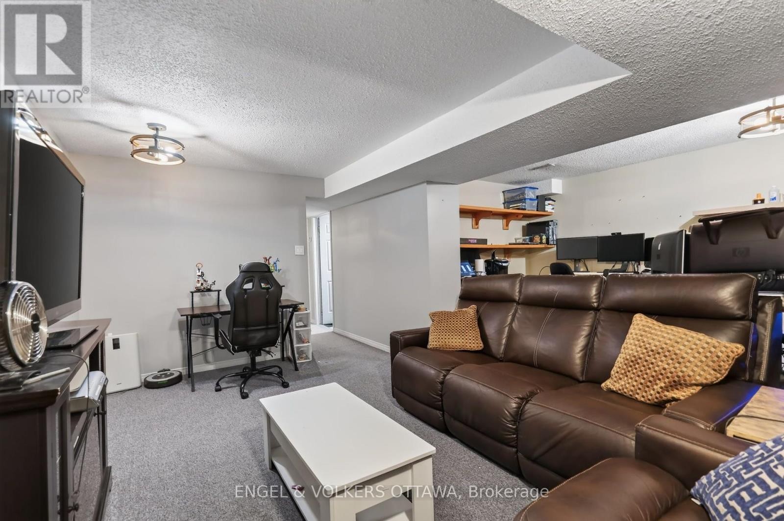 9 Streamwood Lane, Ottawa, ON