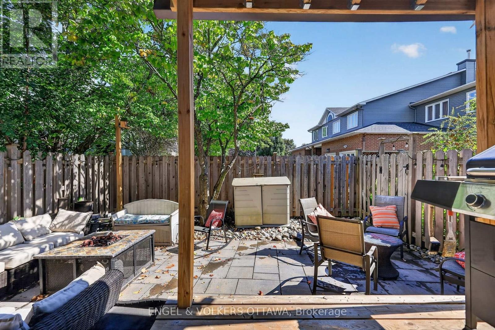 9 Streamwood Lane, Ottawa, ON