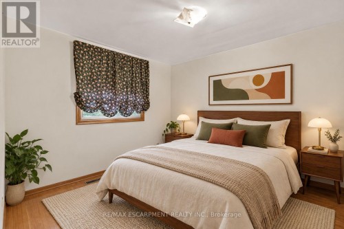 80 Sarasota Avenue, Hamilton, ON 