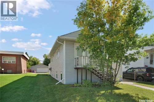 1209 Broadway Avenue, Saskatoon, SK 