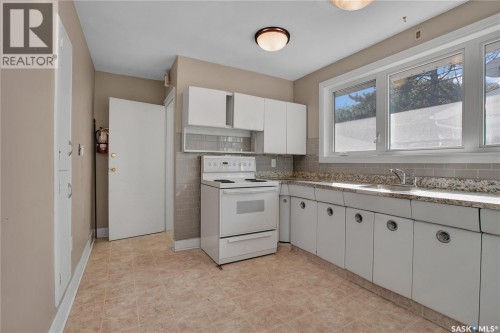 1209 Broadway Avenue, Saskatoon, SK 