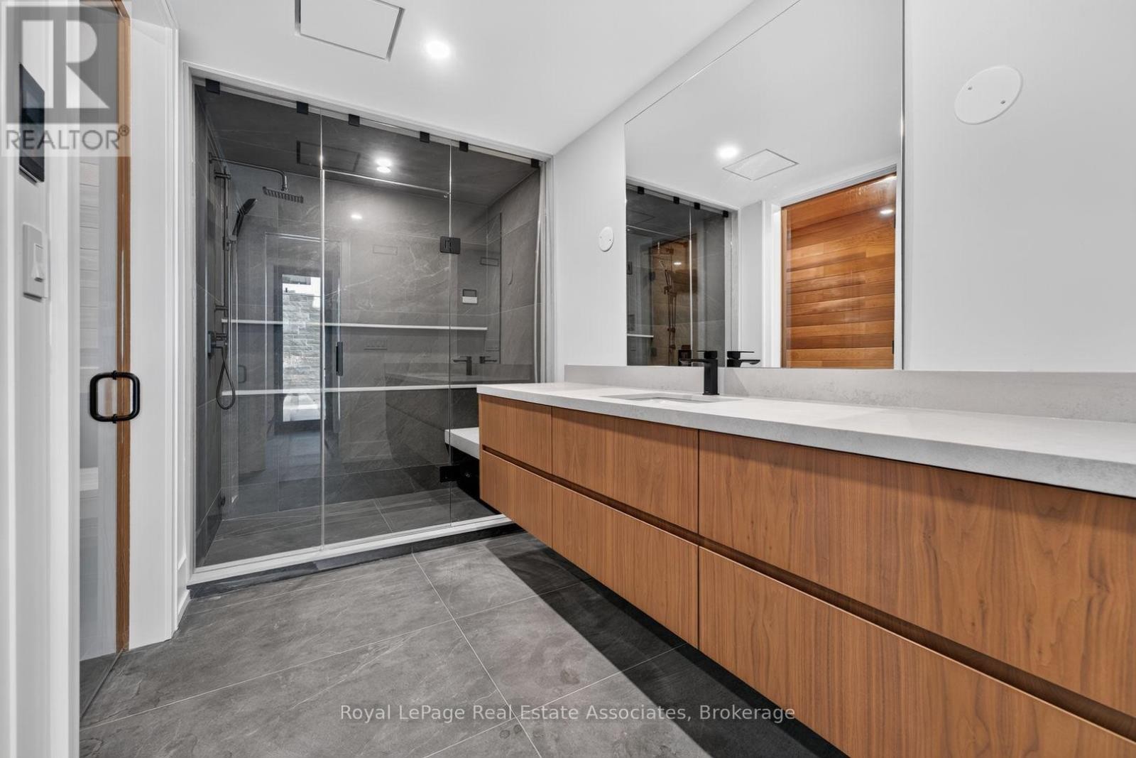 1270 Birchview Drive, Mississauga, ON