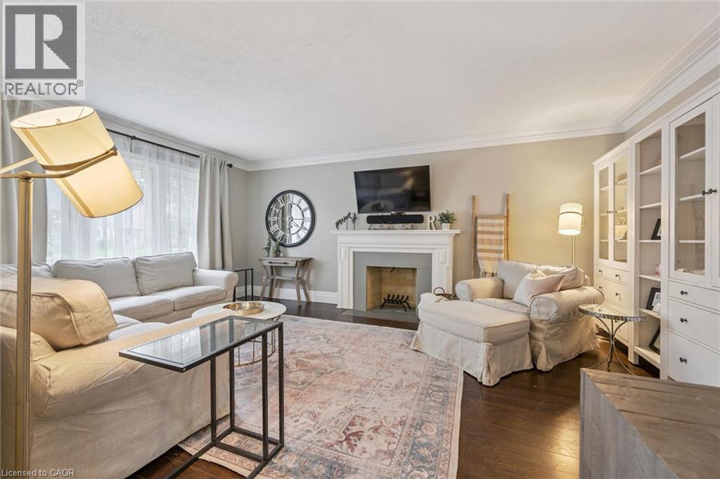 190 East Avenue, Kitchener, ON