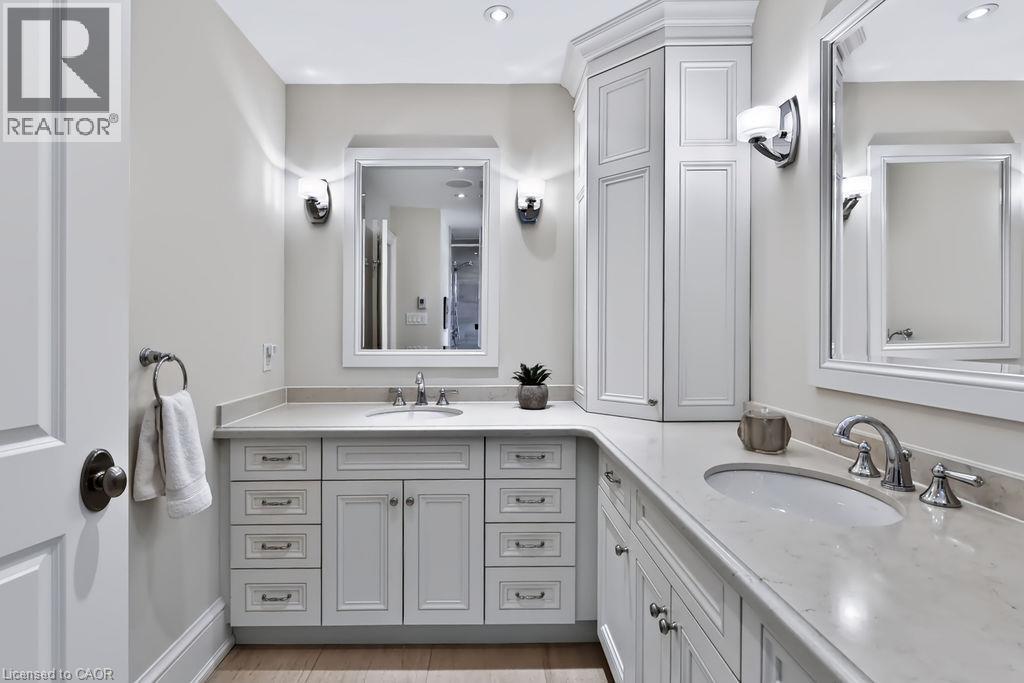 1470 Crescent Road, Mississauga, ON