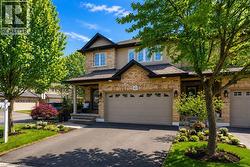 441 STONEHENGE Drive Unit# 40 Ancaster, ON L9K 0B1