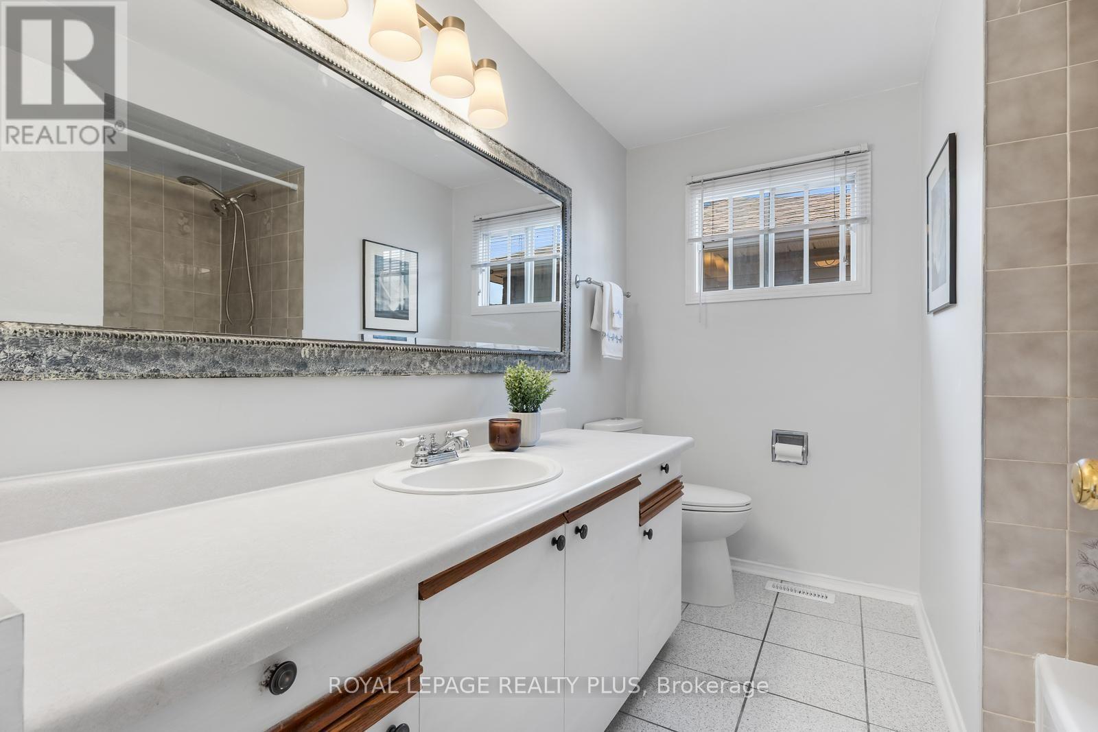 3189 Coldstream Road, Mississauga, ON