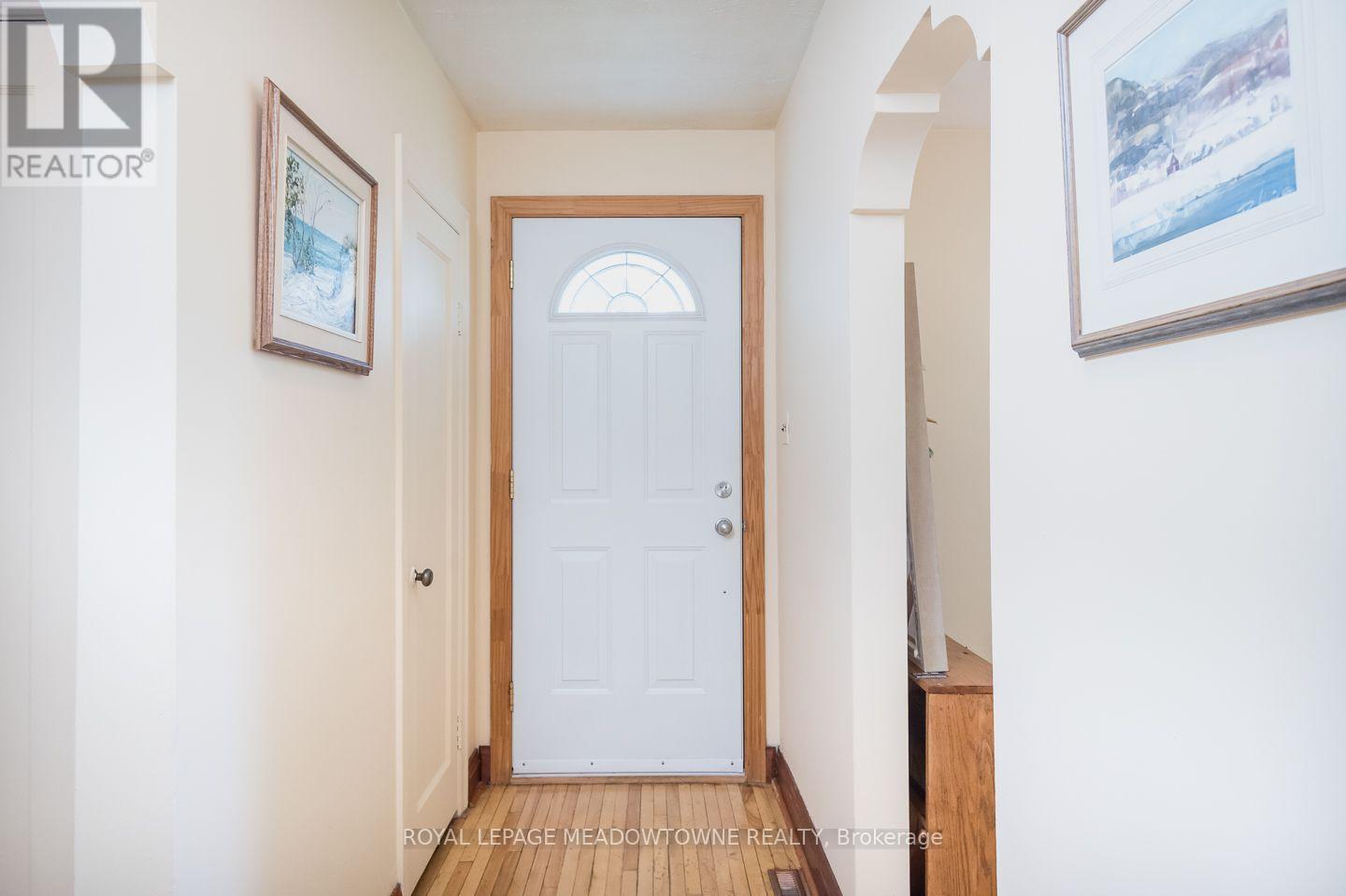 436 Broadway Avenue, Milton, ON