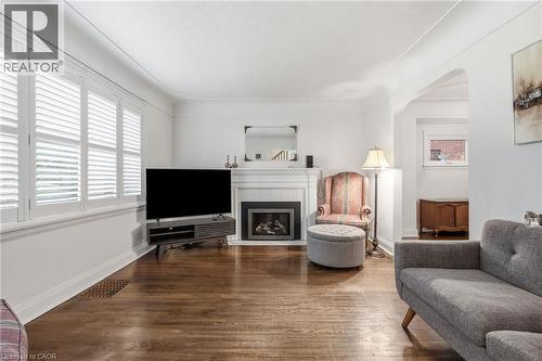 13 Allan Avenue, Hamilton, ON 