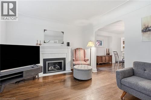 13 Allan Avenue, Hamilton, ON 