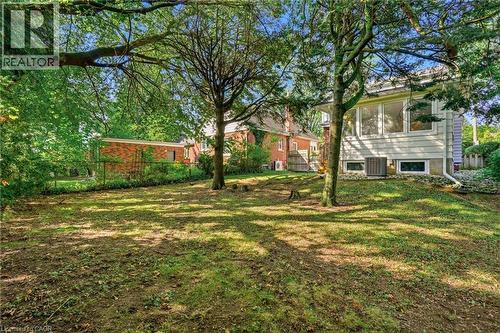 13 Allan Avenue, Hamilton, ON 