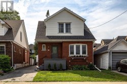 66 EDGEMONT STREET S  Hamilton, ON L8K 2H5