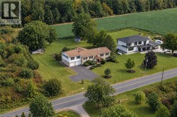 4202 1 Side Road Burlington, ON L7M 0X3