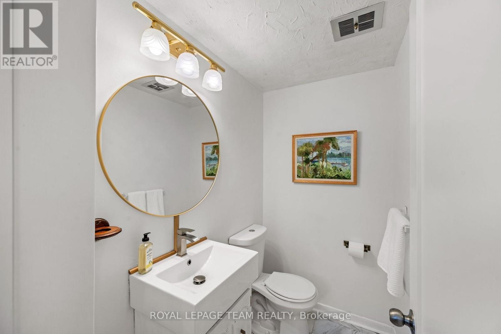 2009 Alta Vista Drive, Ottawa, ON