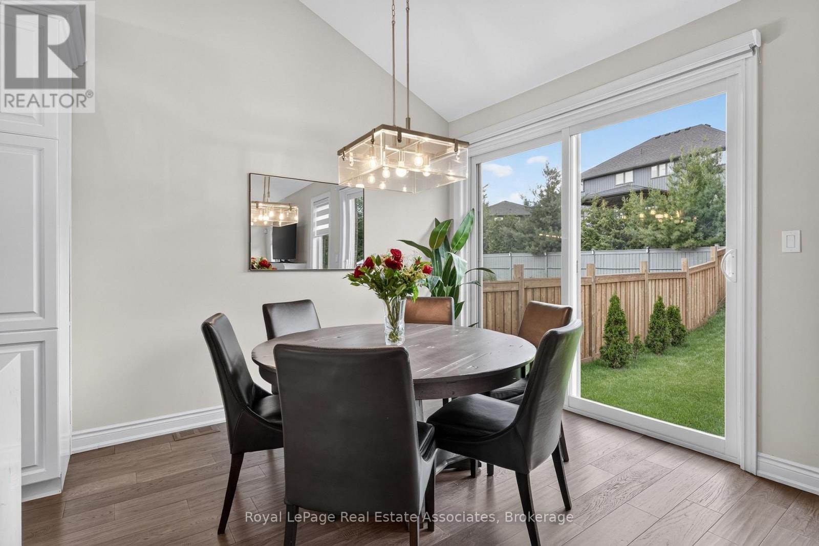 48 Harpin Way E, Centre Wellington, ON