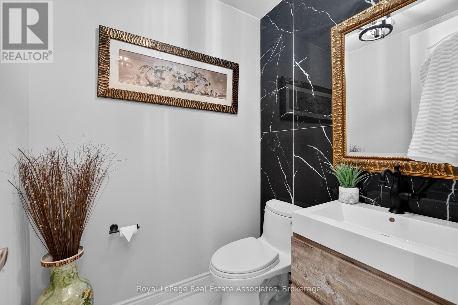 48 Harpin Way E, Centre Wellington, ON