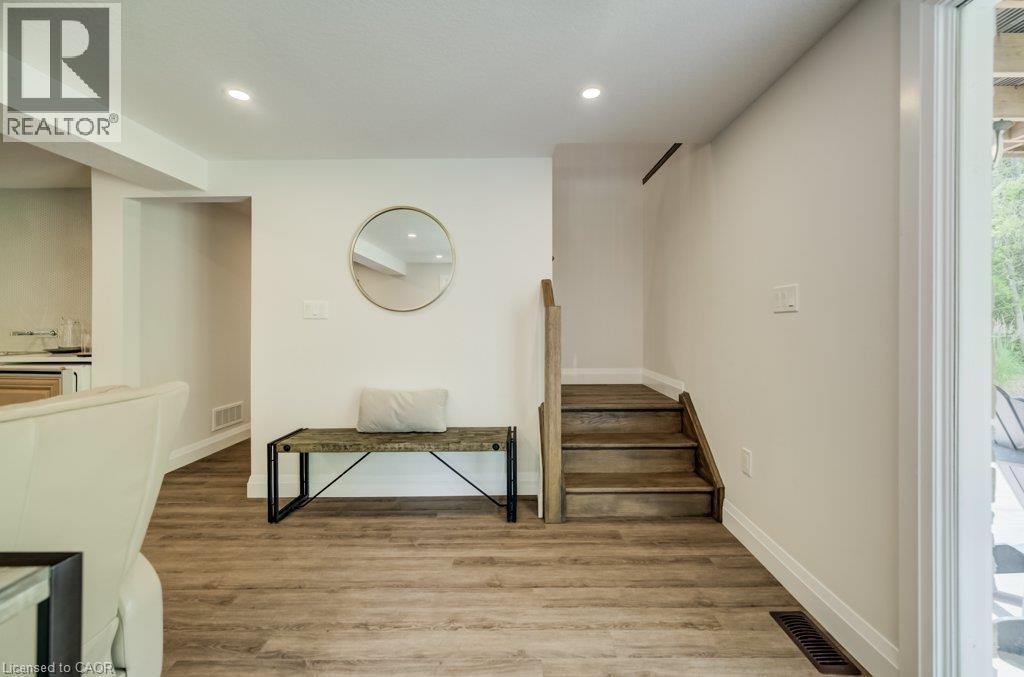 Unit B - 6542 Ellis Road, Cambridge, ON