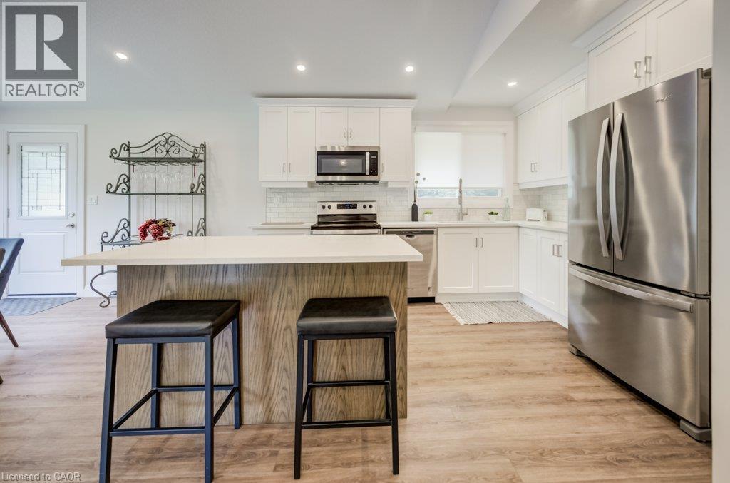 Unit B - 6542 Ellis Road, Cambridge, ON