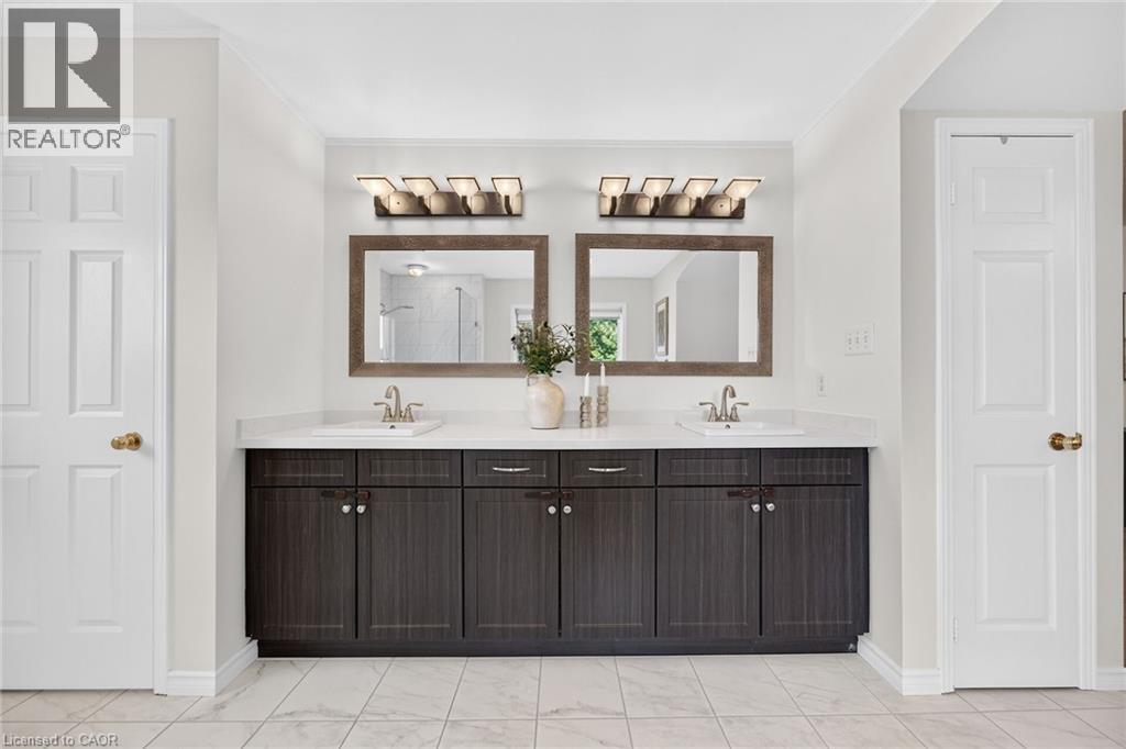 2203 Turnberry Road, Burlington, ON