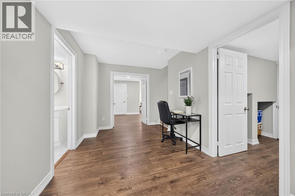 2203 Turnberry Road, Burlington, ON