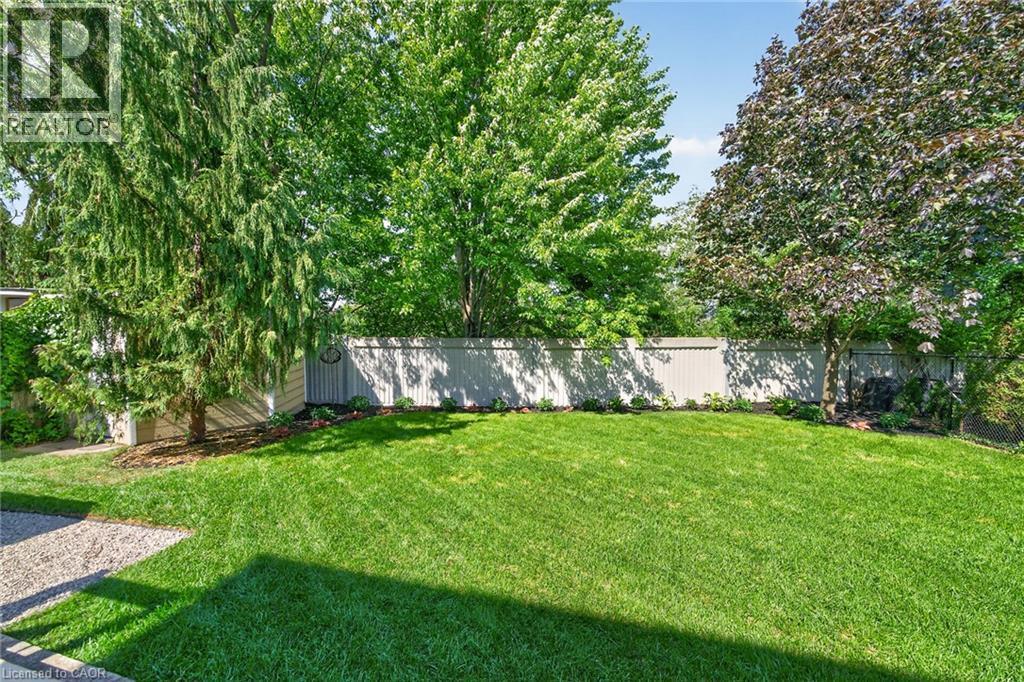 2203 Turnberry Road, Burlington, ON